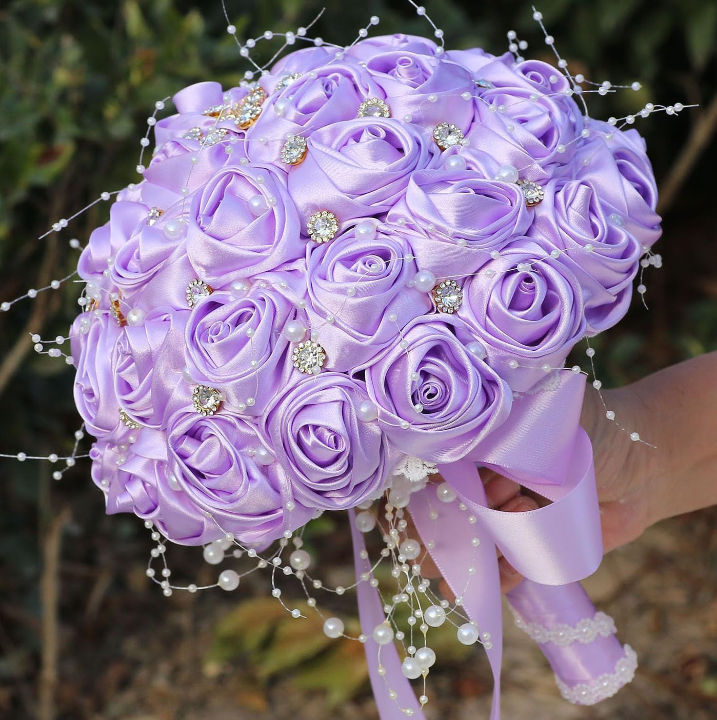 Bridal Wedding Bouquet round Bling Brooch Bouquet Throw Toss Artificial Rose Flower Bunch for Bride Bridesmaid Wedding Quinceanera(White & Black, 7.5")