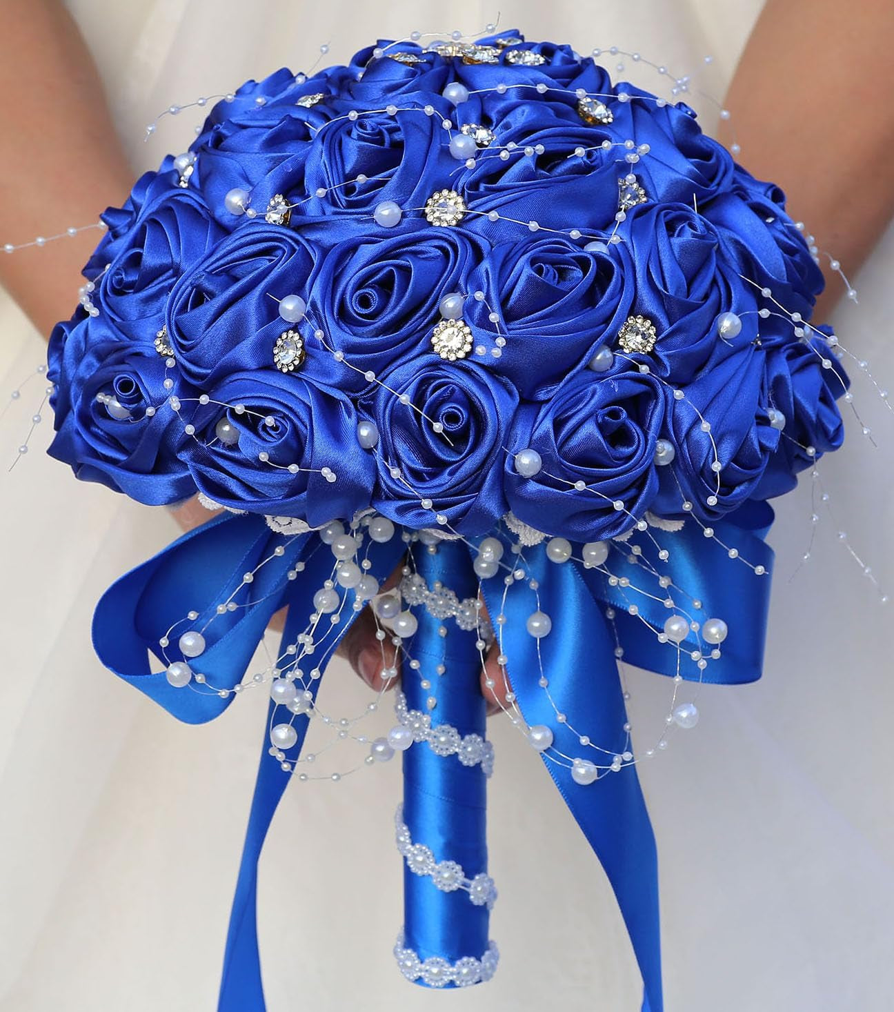 Bridal Wedding Bouquet round Bling Brooch Bouquet Throw Toss Artificial Rose Flower Bunch for Bride Bridesmaid Wedding Quinceanera(White & Black, 7.5")