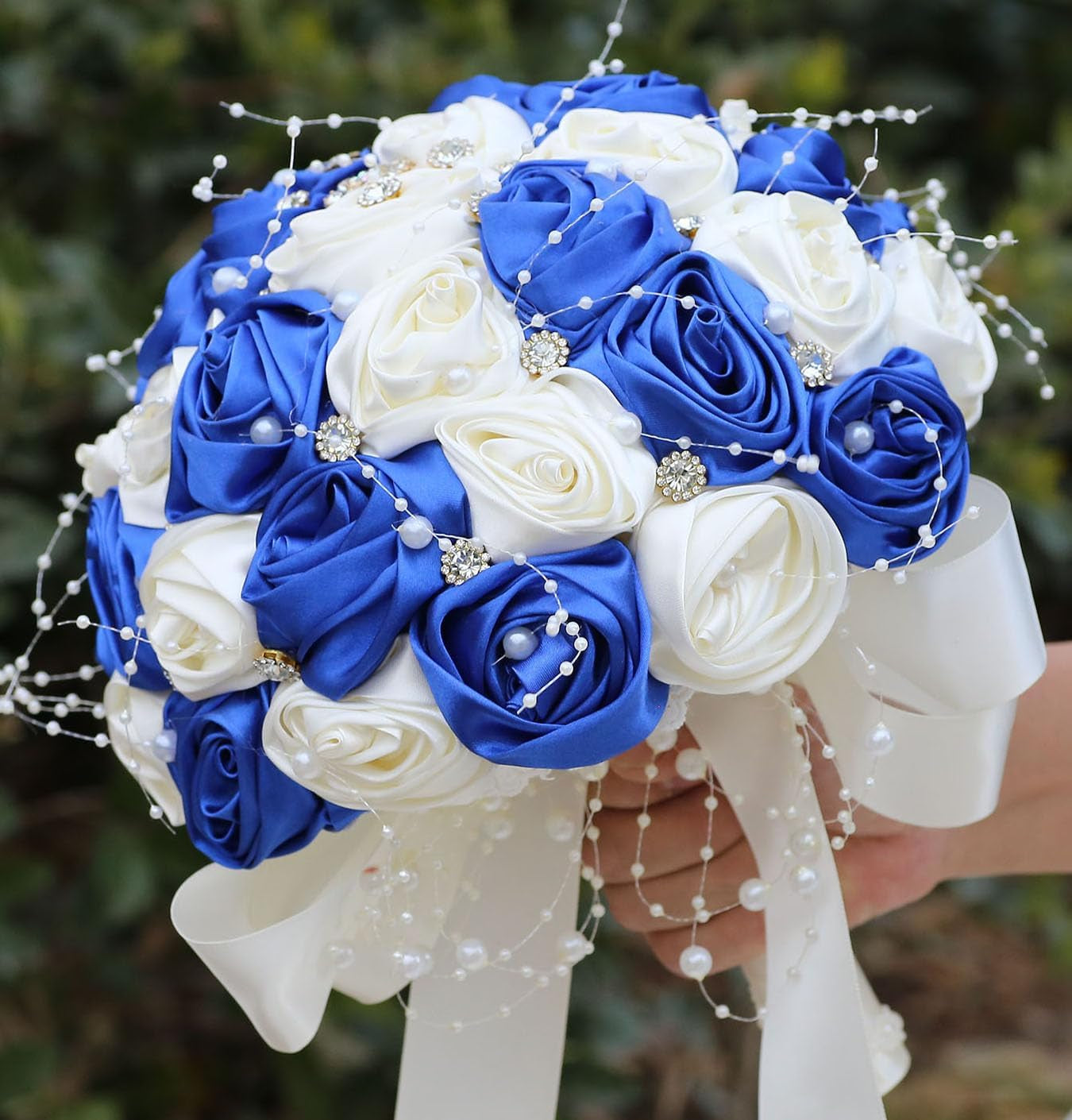 Bridal Wedding Bouquet round Bling Brooch Bouquet Throw Toss Artificial Rose Flower Bunch for Bride Bridesmaid Wedding Quinceanera(White & Black, 7.5")