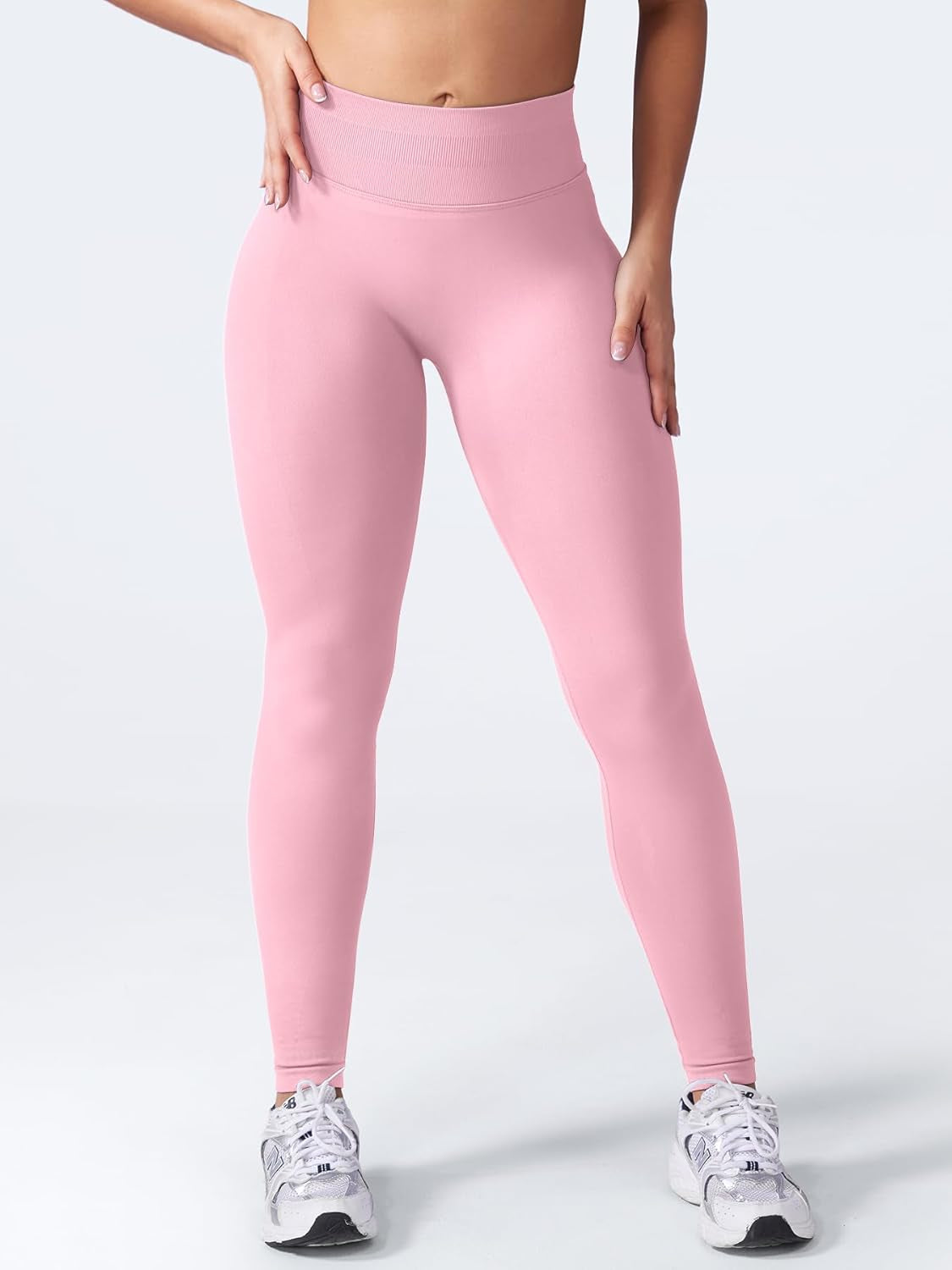 Women's Seamless Scrunch Leggings: Medium Waist, Tummy Control, and Butt Lifting Design for Ultimate Workout Performance!