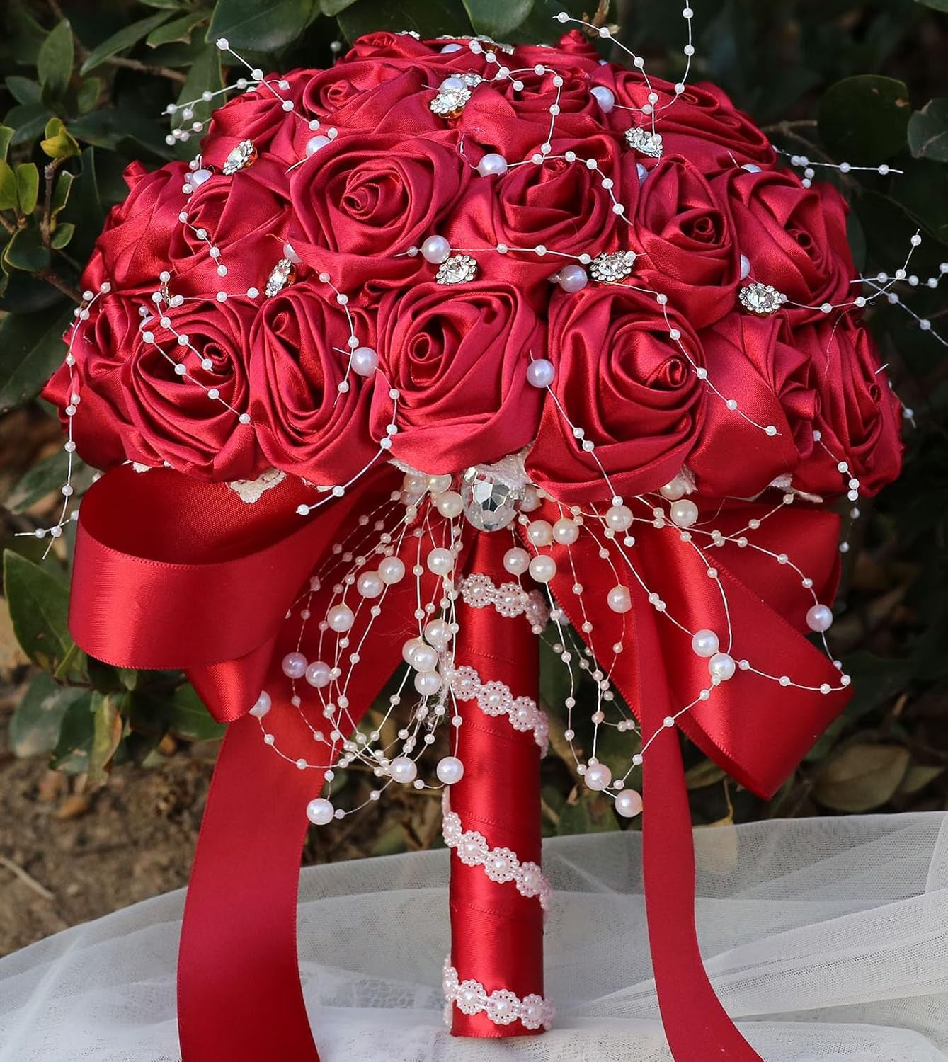 Bridal Wedding Bouquet round Bling Brooch Bouquet Throw Toss Artificial Rose Flower Bunch for Bride Bridesmaid Wedding Quinceanera(White & Black, 7.5")