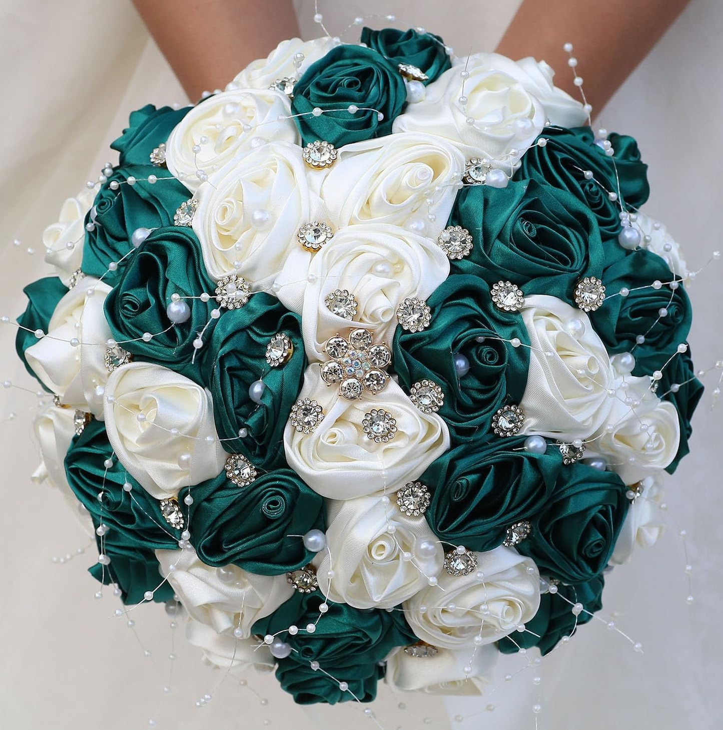 Bridal Wedding Bouquet round Bling Brooch Bouquet Throw Toss Artificial Rose Flower Bunch for Bride Bridesmaid Wedding Quinceanera(White & Black, 7.5")