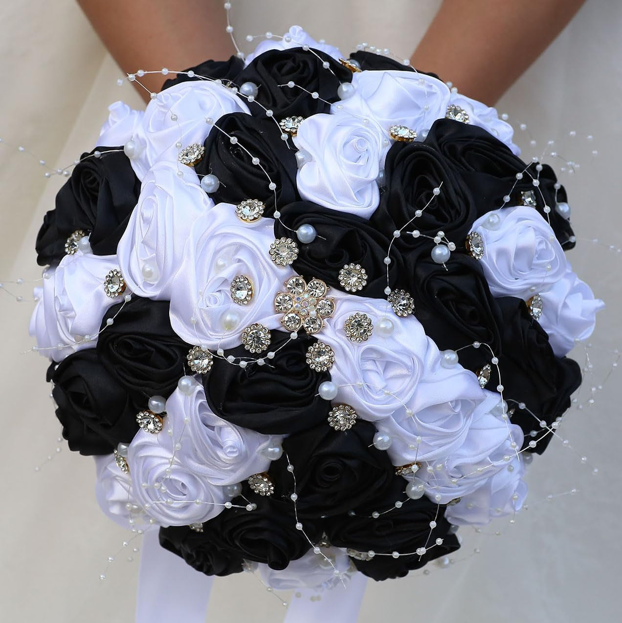 Bridal Wedding Bouquet round Bling Brooch Bouquet Throw Toss Artificial Rose Flower Bunch for Bride Bridesmaid Wedding Quinceanera(White & Black, 7.5")