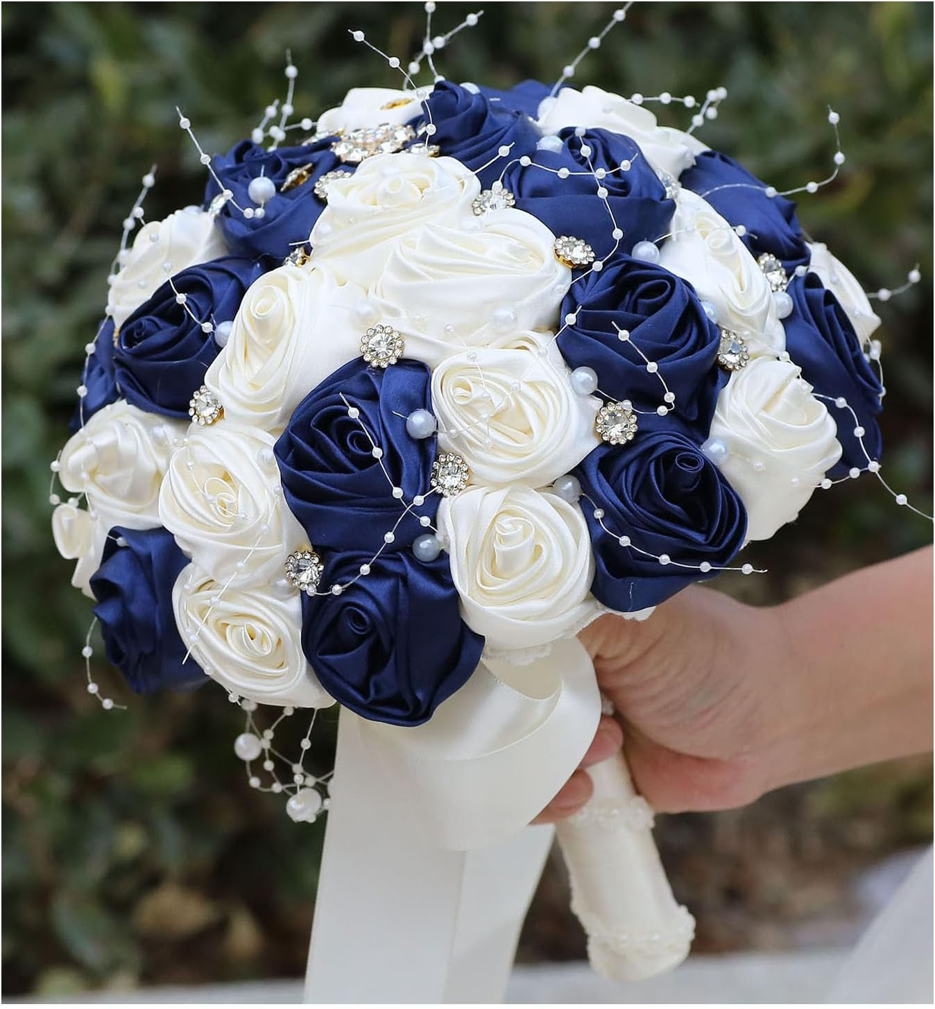 Bridal Wedding Bouquet round Bling Brooch Bouquet Throw Toss Artificial Rose Flower Bunch for Bride Bridesmaid Wedding Quinceanera(White & Black, 7.5")