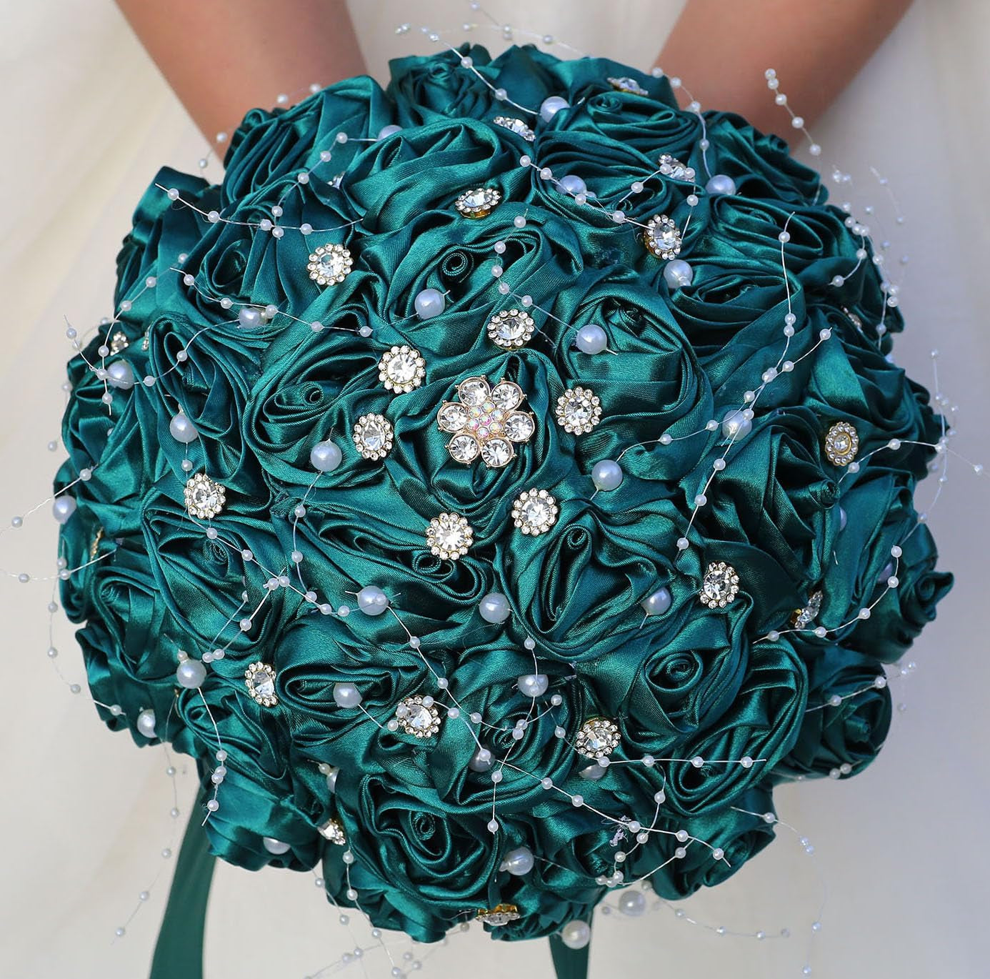 Bridal Wedding Bouquet round Bling Brooch Bouquet Throw Toss Artificial Rose Flower Bunch for Bride Bridesmaid Wedding Quinceanera(White & Black, 7.5")