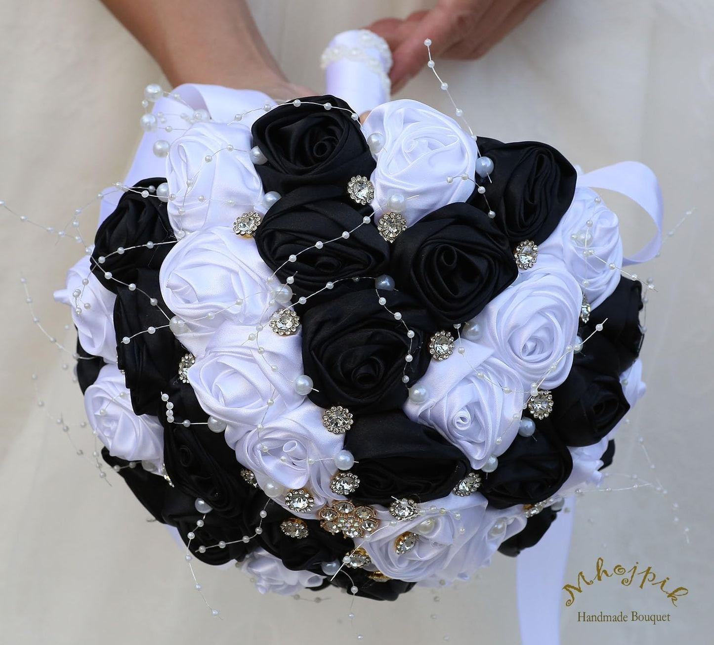 Bridal Wedding Bouquet round Bling Brooch Bouquet Throw Toss Artificial Rose Flower Bunch for Bride Bridesmaid Wedding Quinceanera(White & Black, 7.5")