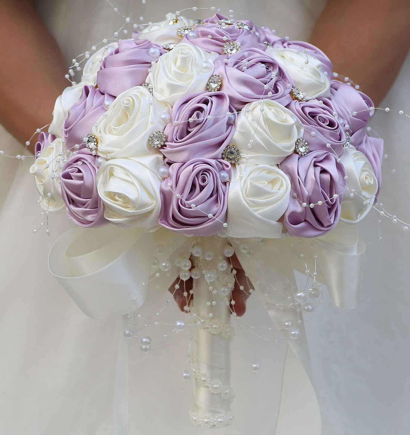 Bridal Wedding Bouquet round Bling Brooch Bouquet Throw Toss Artificial Rose Flower Bunch for Bride Bridesmaid Wedding Quinceanera(White & Black, 7.5")