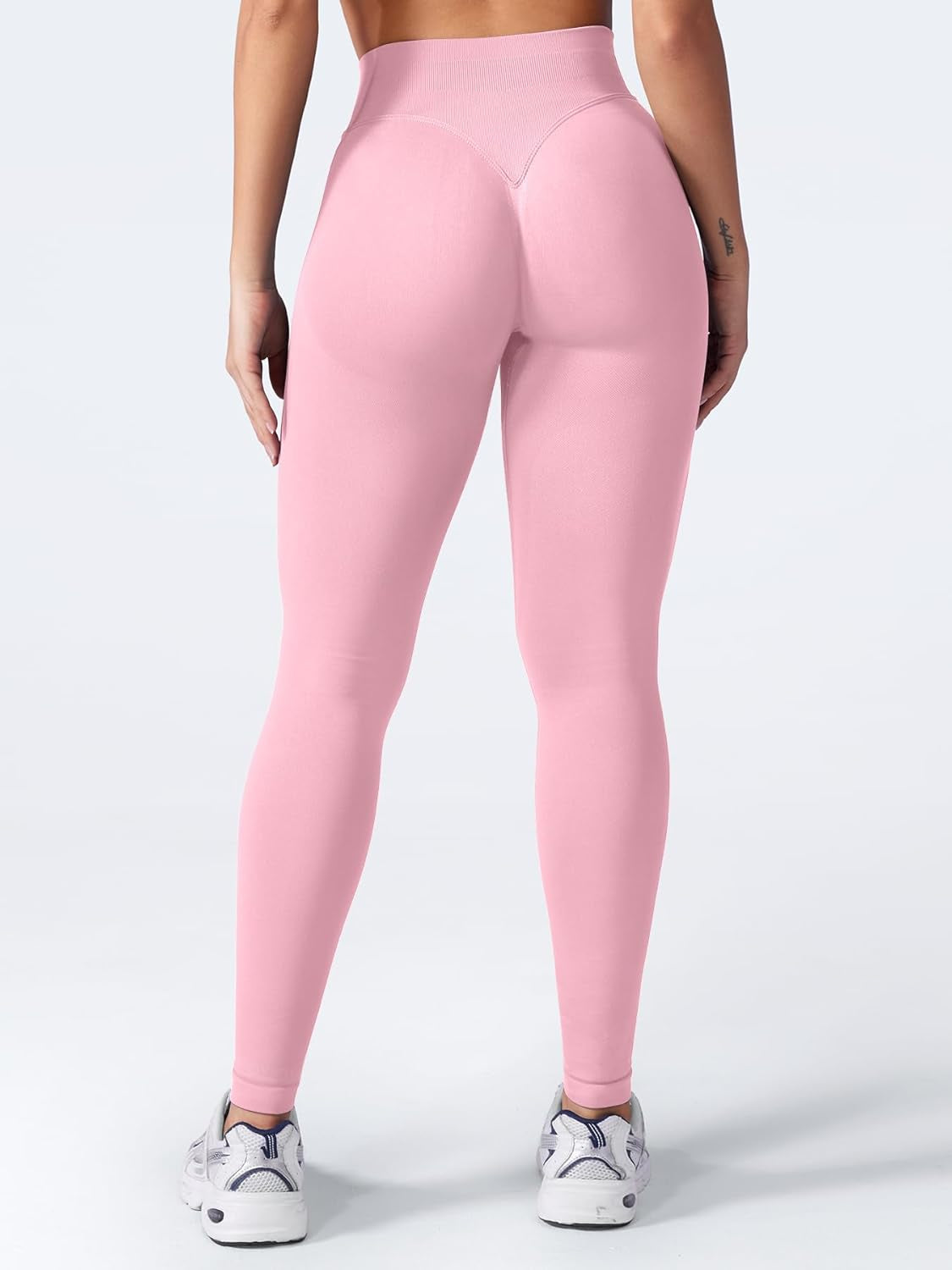 Women's Seamless Scrunch Leggings: Medium Waist, Tummy Control, and Butt Lifting Design for Ultimate Workout Performance!