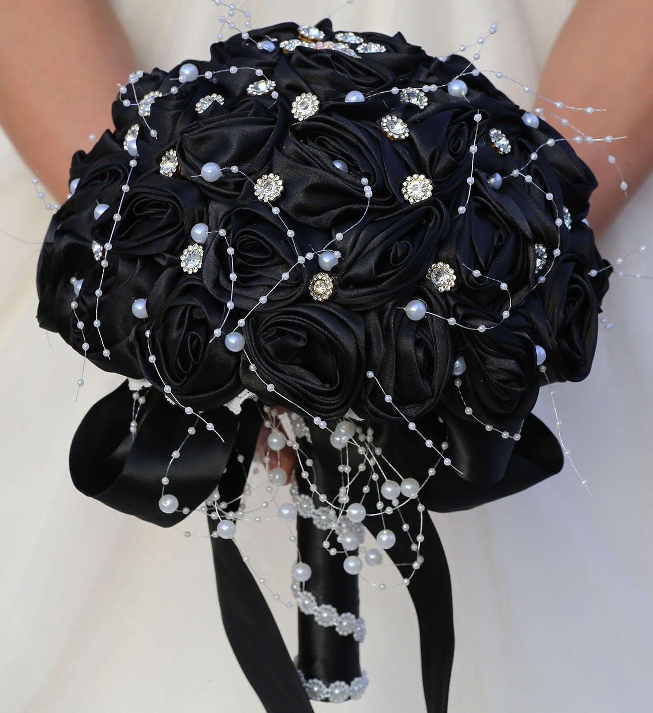 Bridal Wedding Bouquet round Bling Brooch Bouquet Throw Toss Artificial Rose Flower Bunch for Bride Bridesmaid Wedding Quinceanera(White & Black, 7.5")