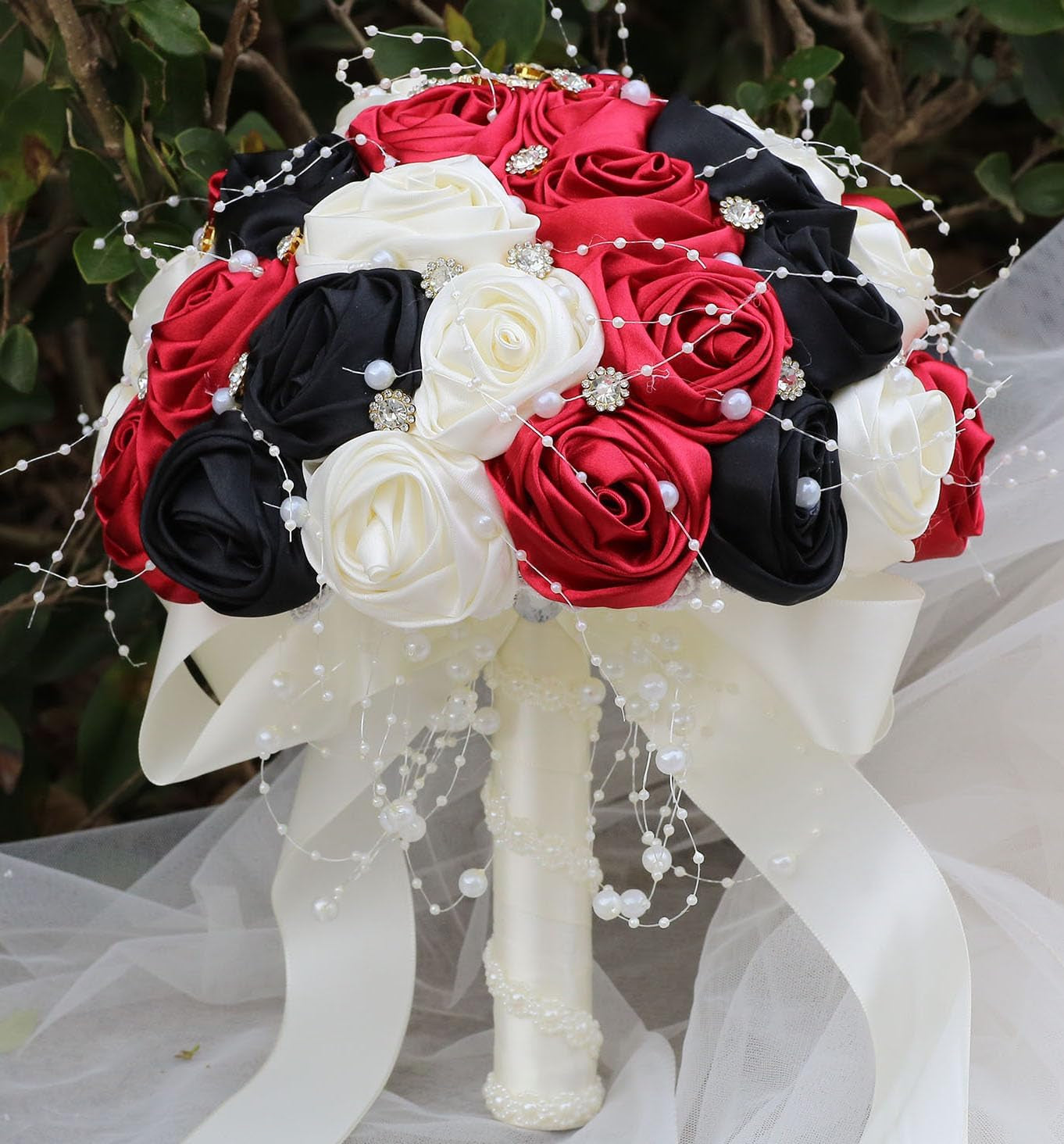 Bridal Wedding Bouquet round Bling Brooch Bouquet Throw Toss Artificial Rose Flower Bunch for Bride Bridesmaid Wedding Quinceanera(White & Black, 7.5")