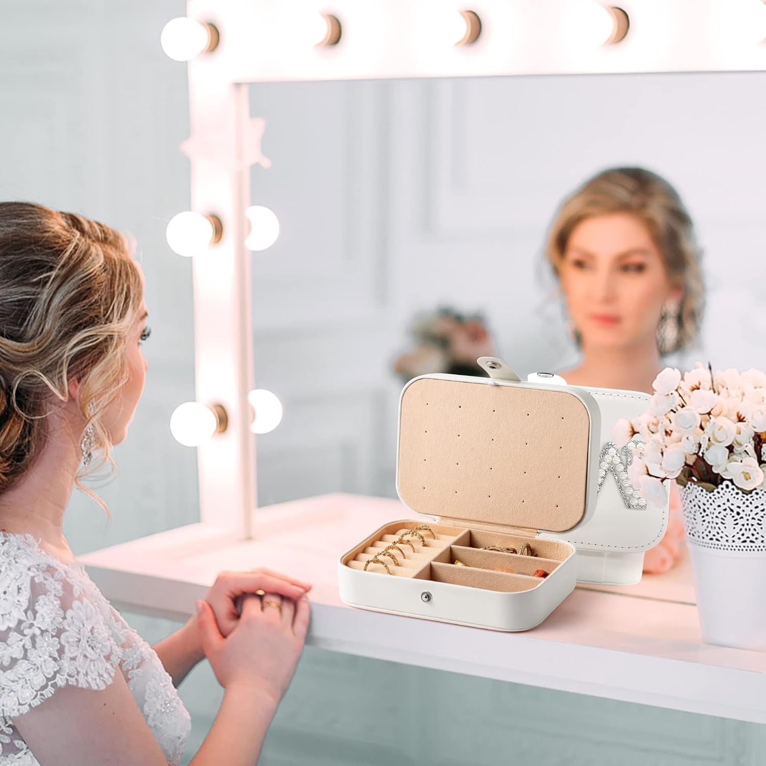 MRS Travel Jewelry Box for Bride Travel Portable Jewelry Case Small Jewelry Organizer Travel Accessories for Women, Bridal Shower Gift Engagement Present, White