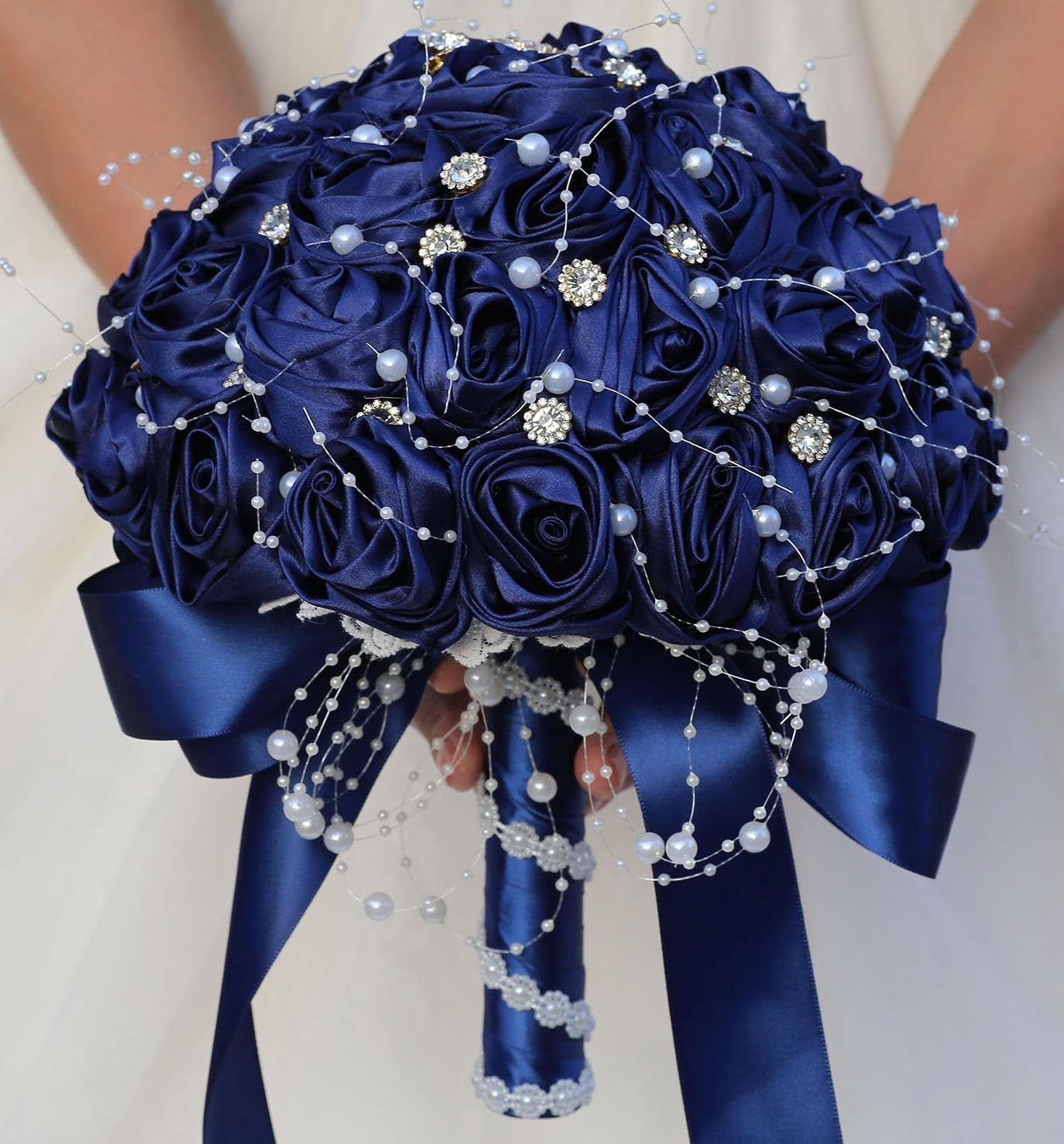 Bridal Wedding Bouquet round Bling Brooch Bouquet Throw Toss Artificial Rose Flower Bunch for Bride Bridesmaid Wedding Quinceanera(White & Black, 7.5")